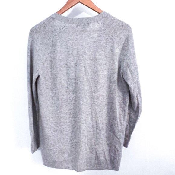 Banana Republic Boyfriend Cardigan Sweater. - Picture 3 of 8